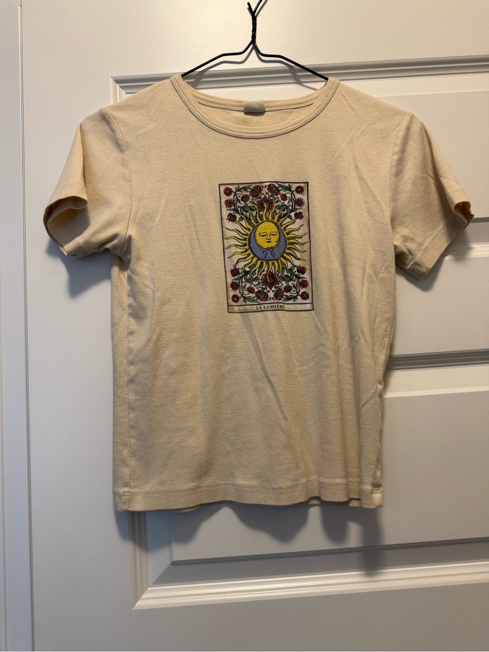 Urban Outfitters La Lumière sun graphic T-shirt, size Small